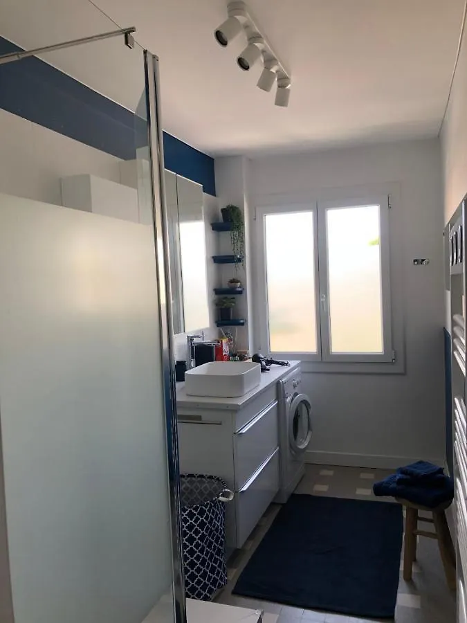 Beautiful Flat With Balcony And Sea View Apartment Saint-Laurent-du-Var 0*,  France