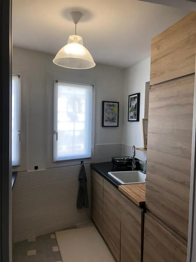 Beautiful Flat With Balcony And Sea View Apartment Saint-Laurent-du-Var France