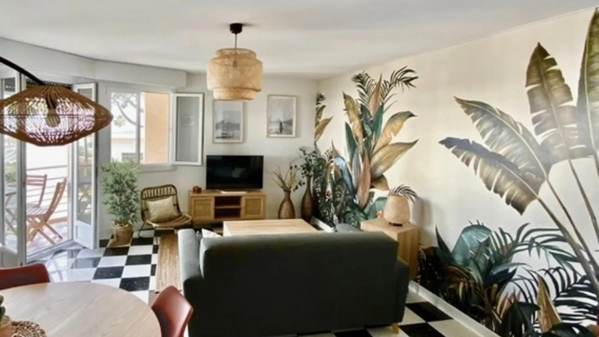 Beautiful Flat With Balcony And Sea View Apartment Saint-Laurent-du-Var