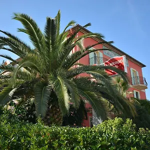 2* Hotel Albergo Hotel